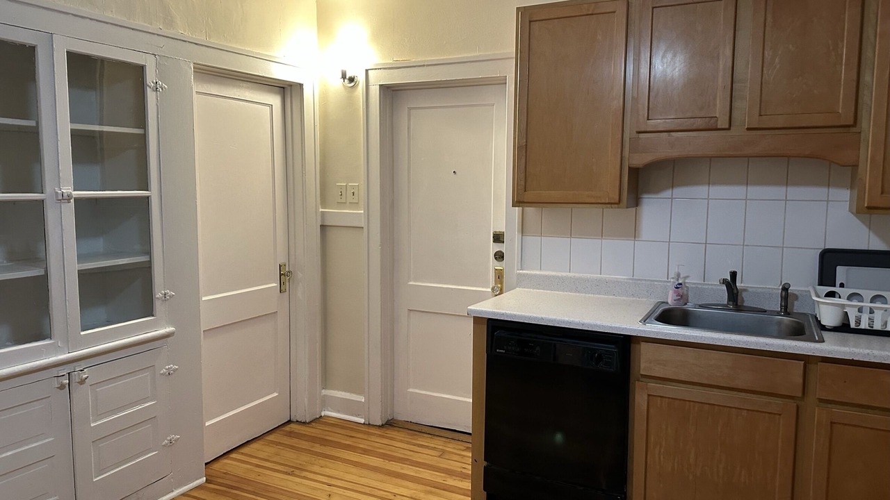 Photo of Kitchen in Buckingham Lake - Crestwood