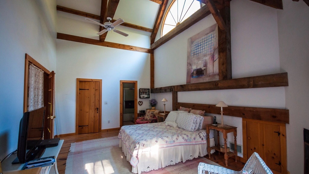 Photo of Bedroom in Amagansett North