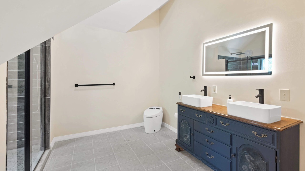 Photo of Bathroom in Ludlow