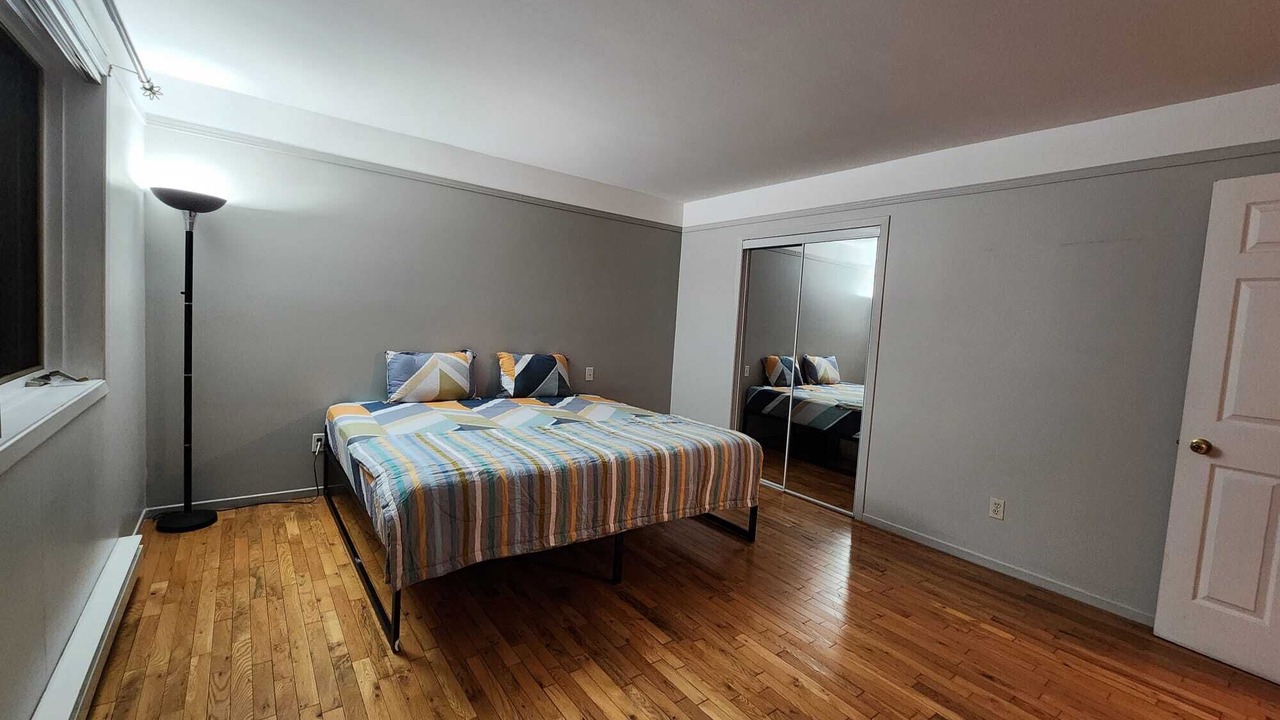 Photo of Bedroom in Saint-Hubert