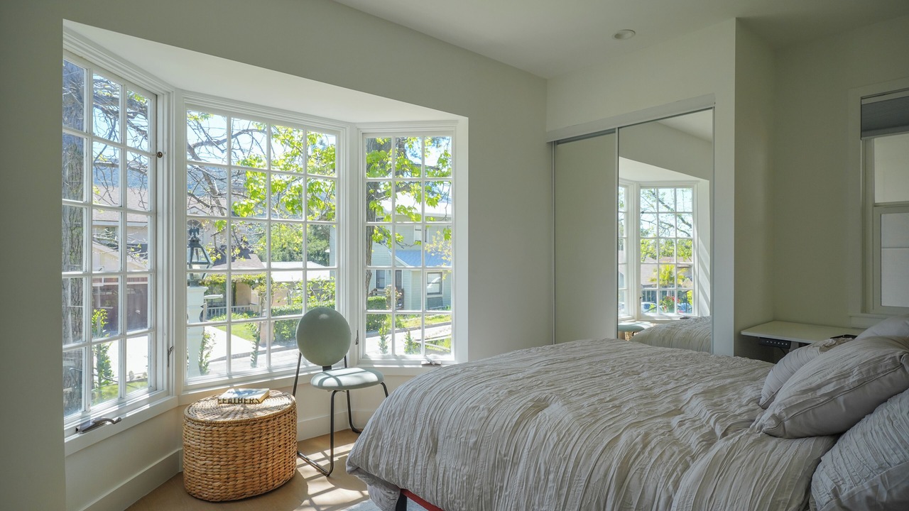 Photo of Bedroom in Crescenta Highlands