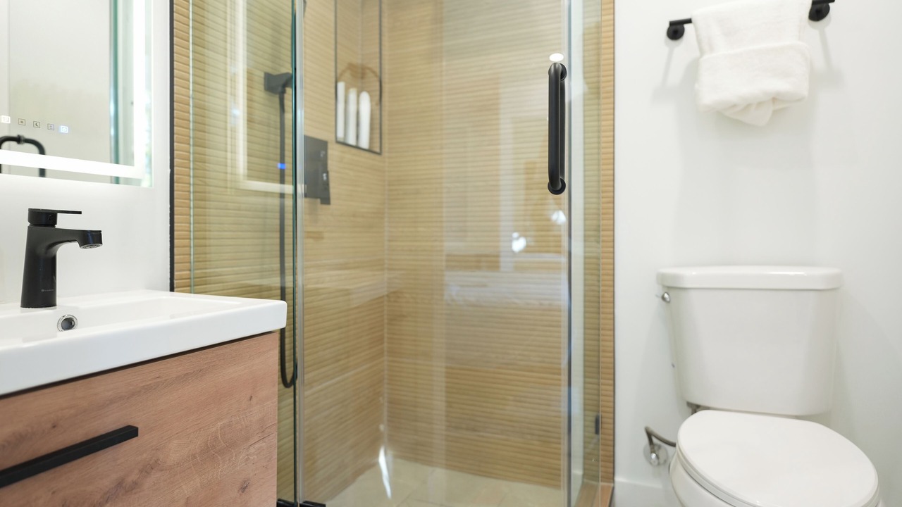 Photo of Bathroom in Crescenta Highlands