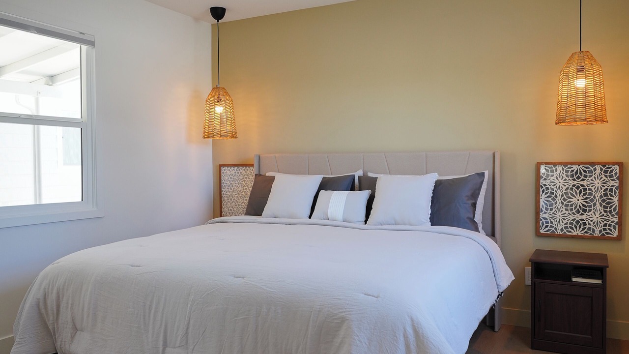 Photo of Bedroom in Crescenta Highlands