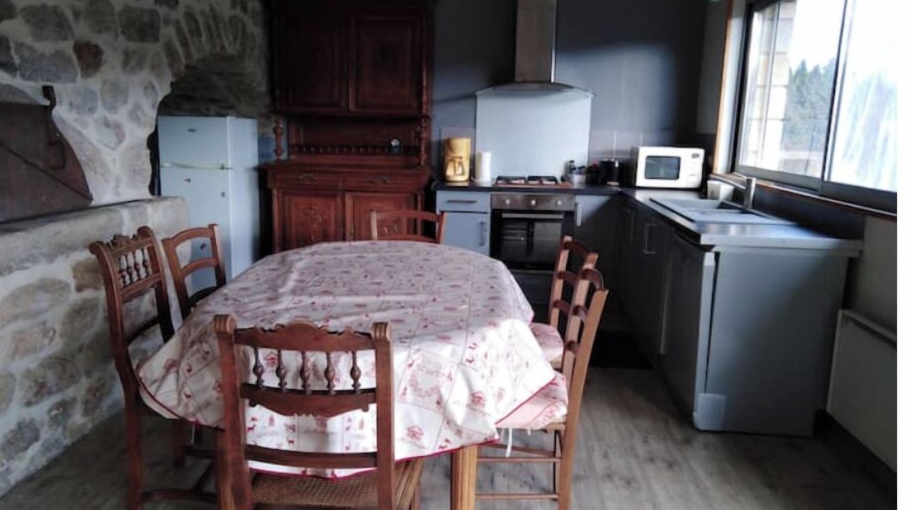 Photo of Kitchen in Saint-Barthelemy-le-Meil