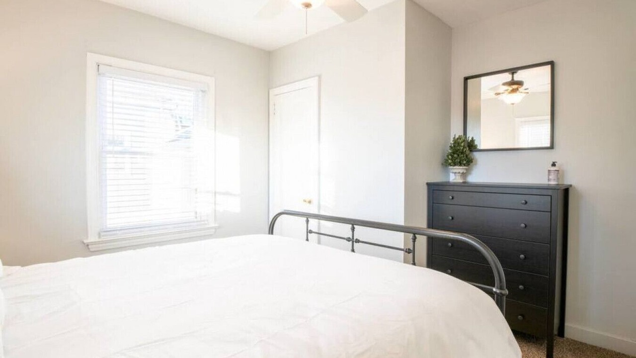 Photo of Bedroom in Peoria Heights