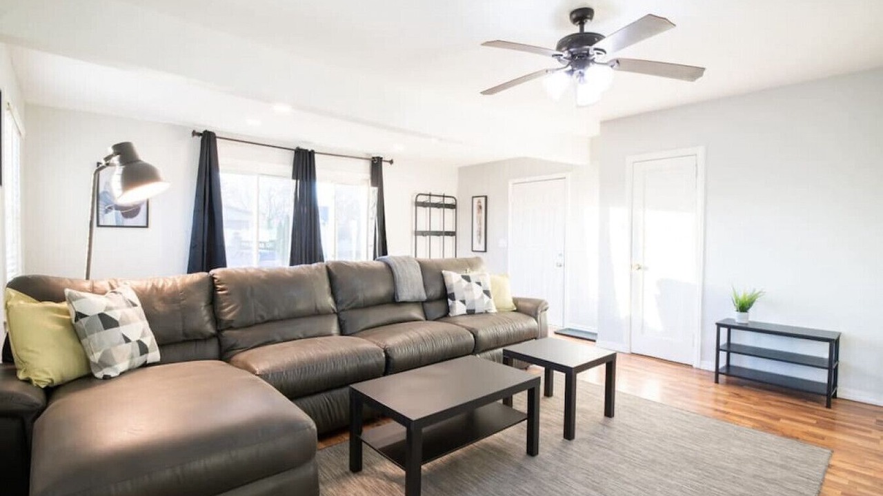 Photo of Livingroom in Peoria Heights
