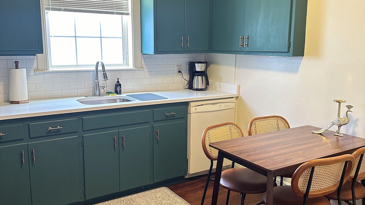Photo of Kitchen in West Riverside