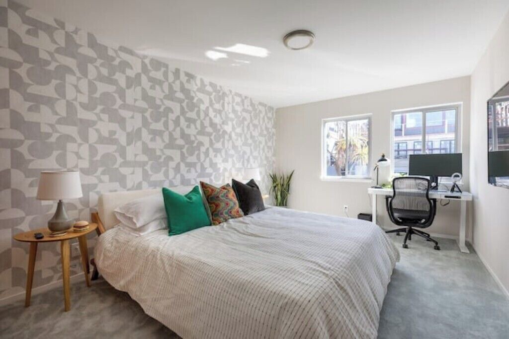 Photo of Bedroom in Dolores Heights