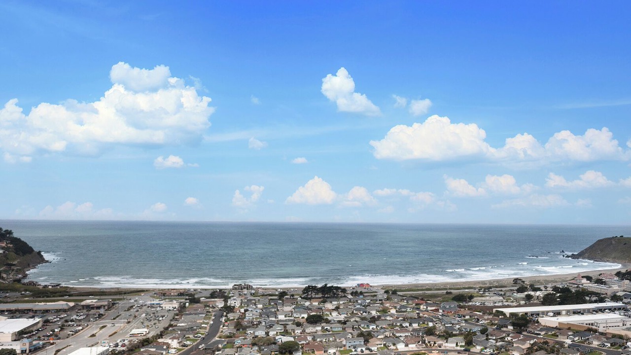 Photo of Outdoor in Linda Mar