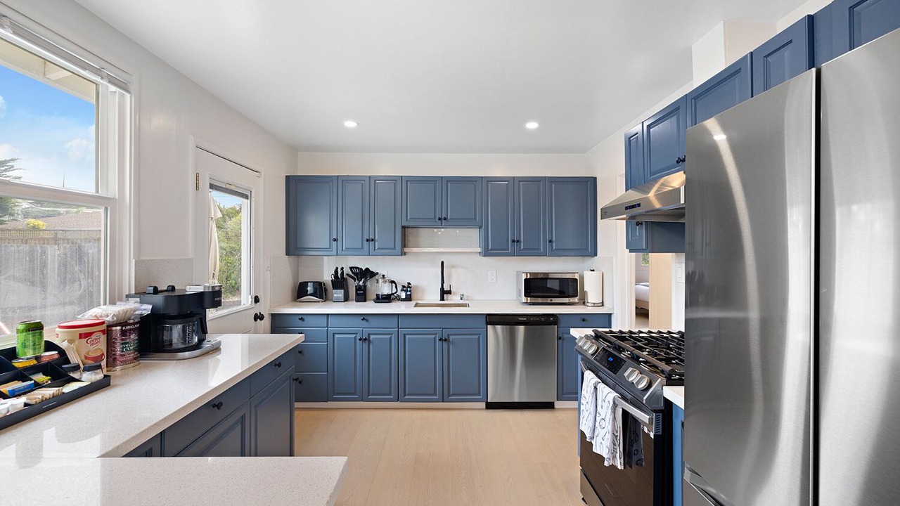 Photo of Kitchen in Linda Mar