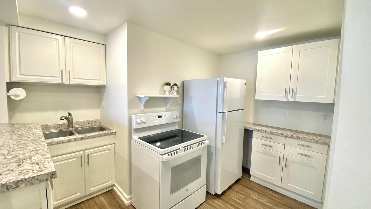 Photo of Kitchen in East Hillside