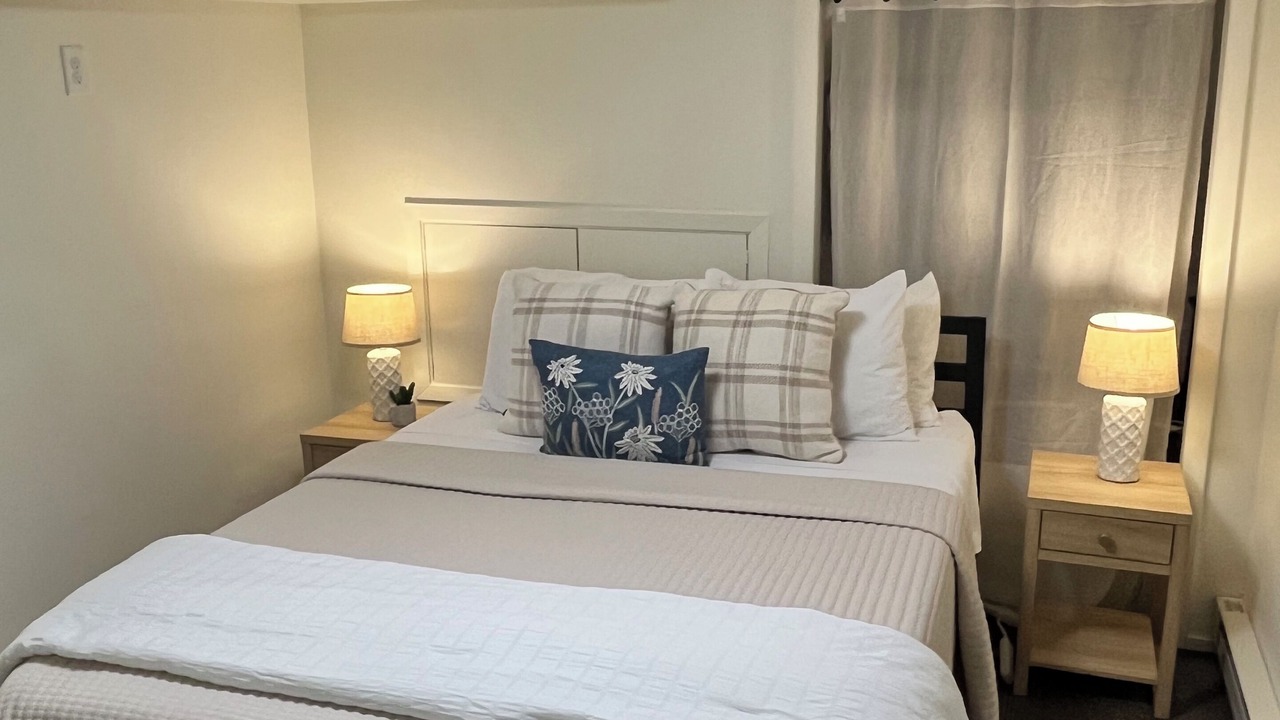Photo of Bedroom in East Hillside