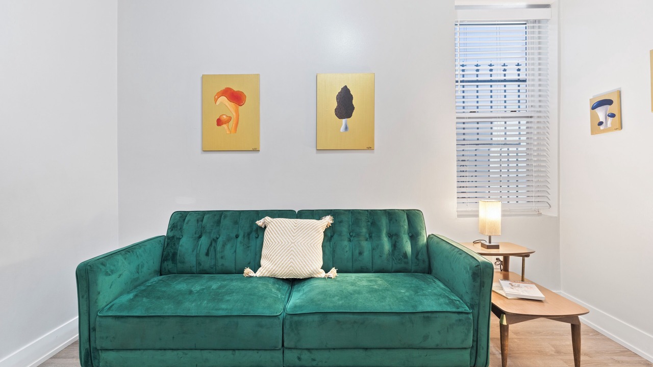 Photo of Livingroom in Lower West Side