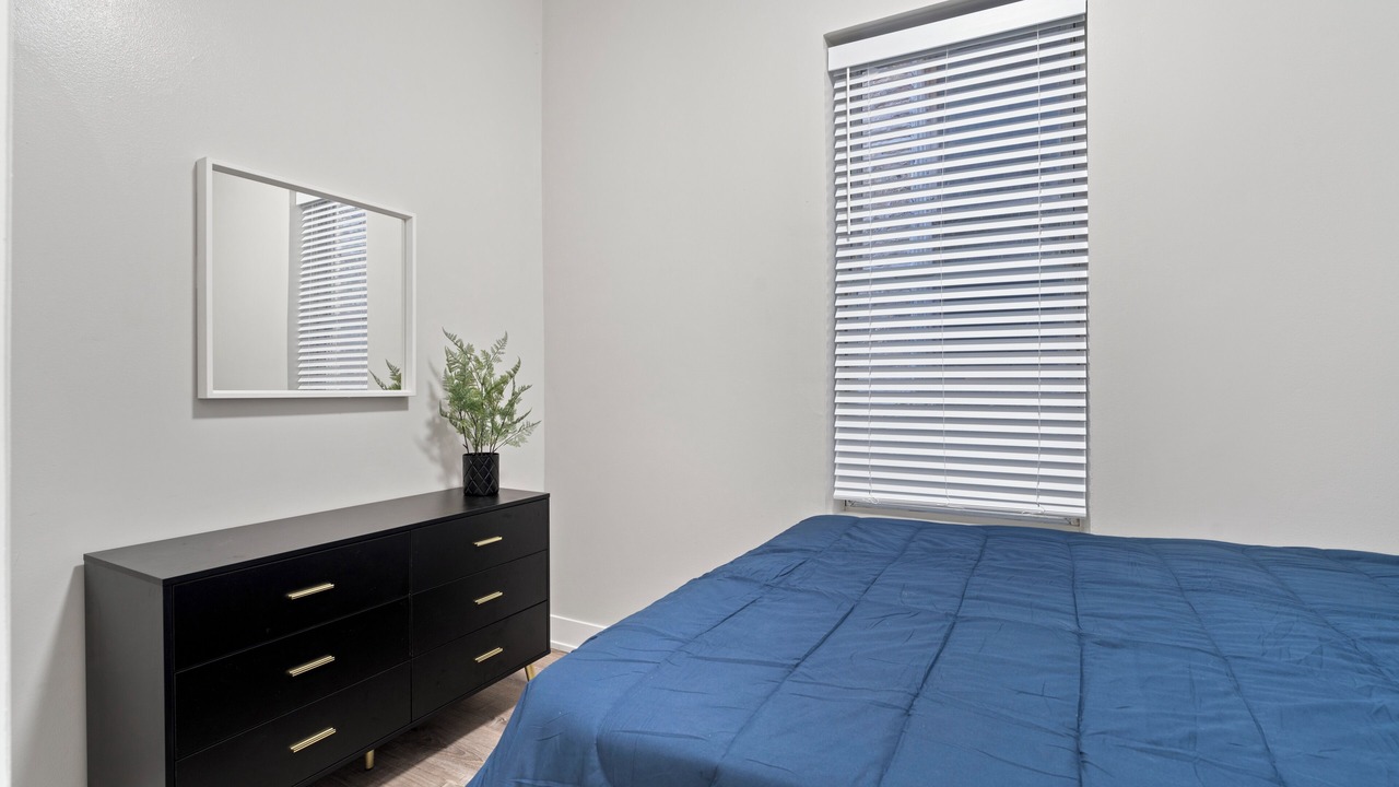 Photo of Bedroom in Lower West Side