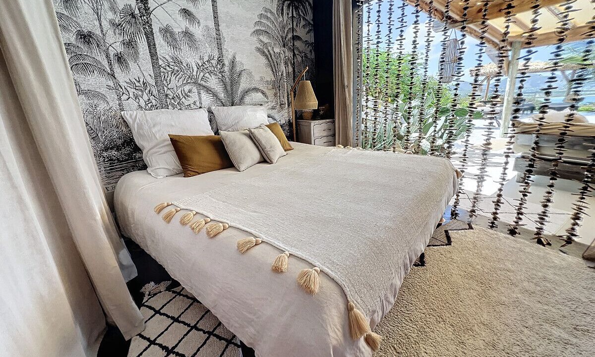 Photo of Bedroom in Oyster Pond