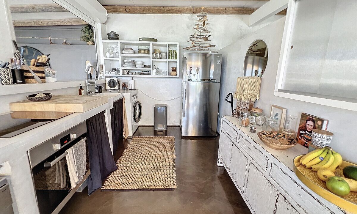 Photo of Kitchen in Oyster Pond