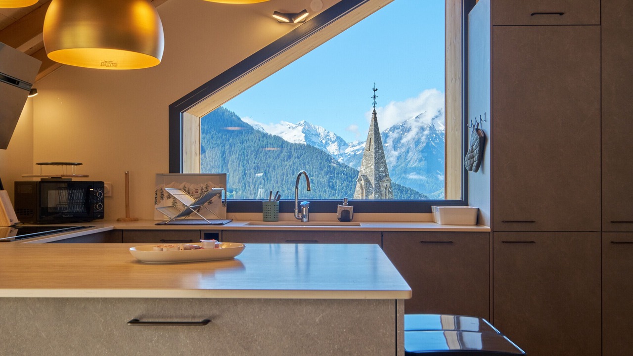 Photo of Kitchen in Huez-en-Oisans