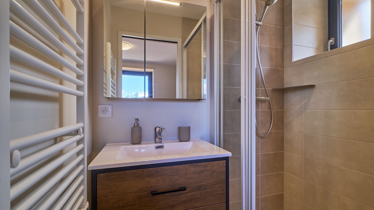 Photo of Bathroom in Huez-en-Oisans