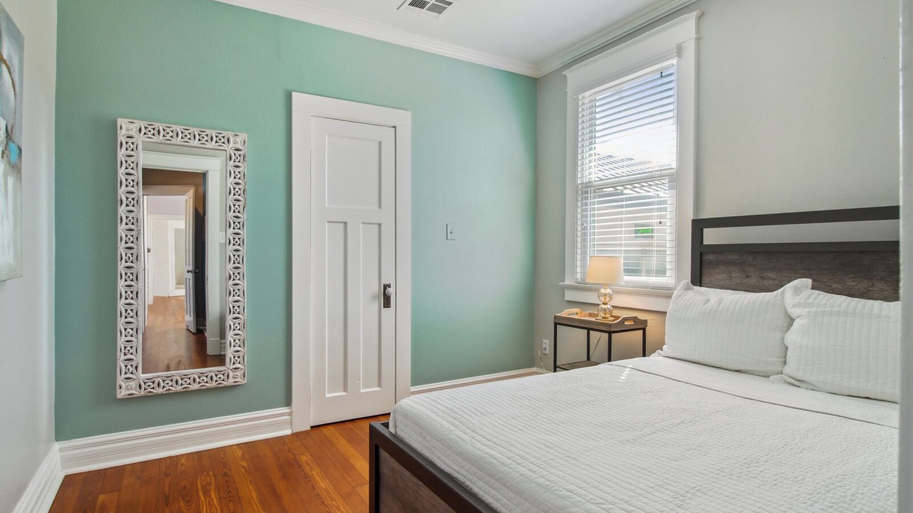 Photo of Bedroom in West Riverside