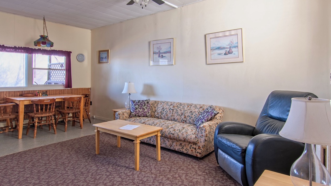 Photo of Livingroom in Cardigan