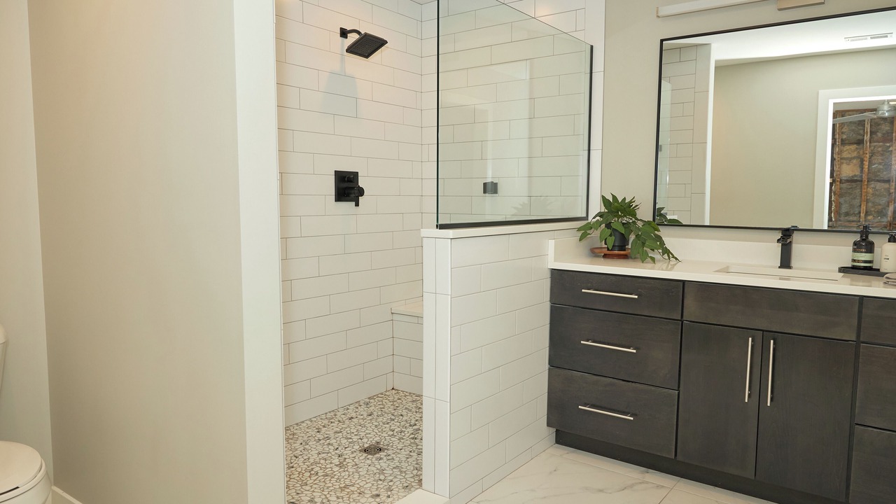 Photo of Bathroom in Utica