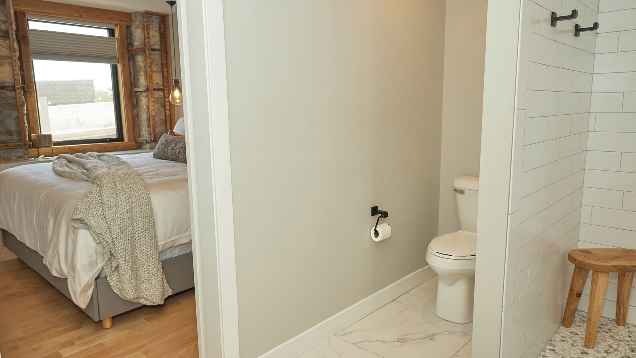 Photo of Bedroom in Utica