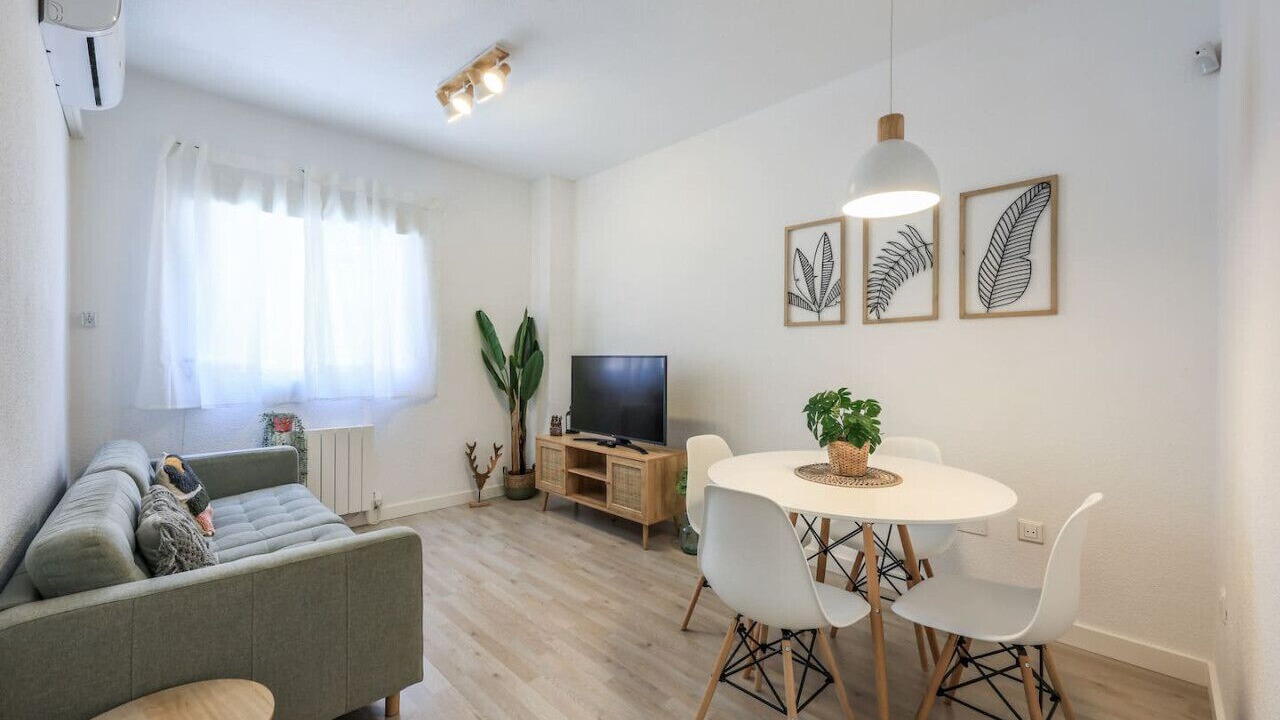 Photo of Livingroom in San Diego