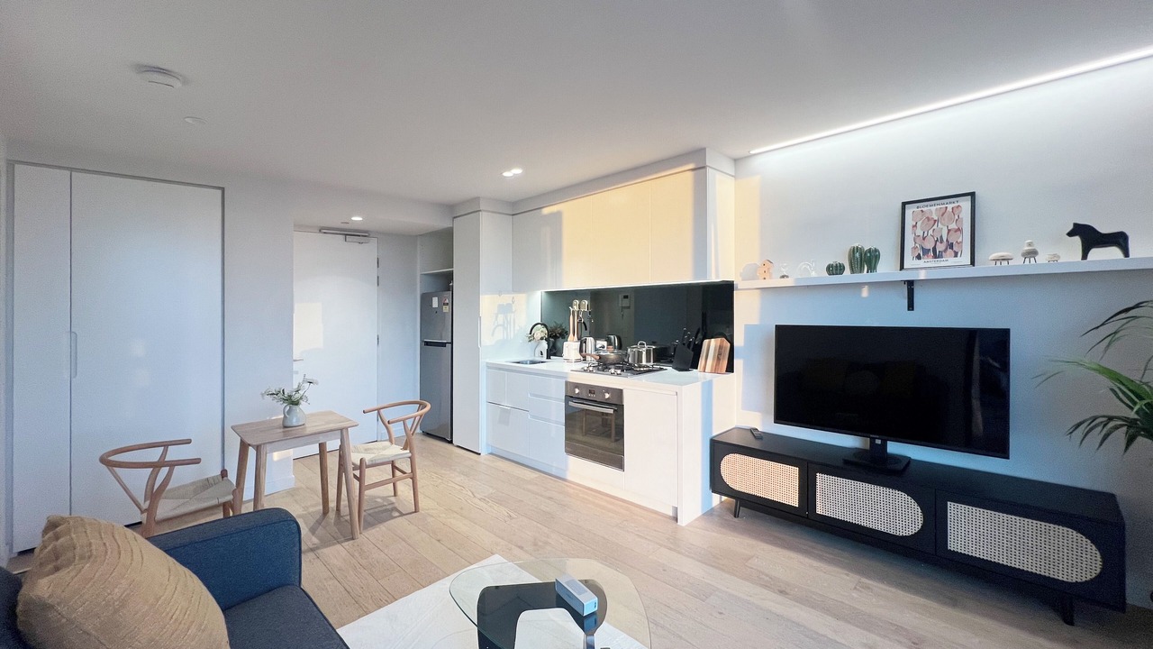 Photo of Livingroom in Carlton South