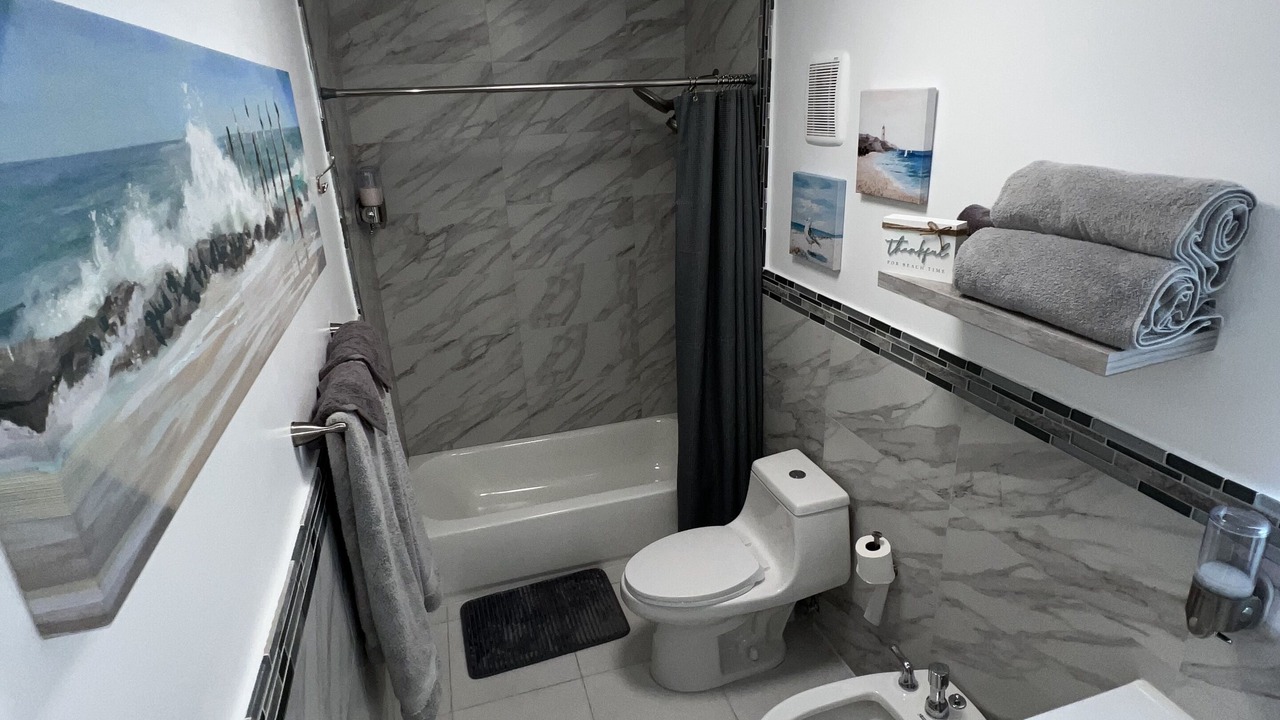 Photo of Bathroom in Manati
