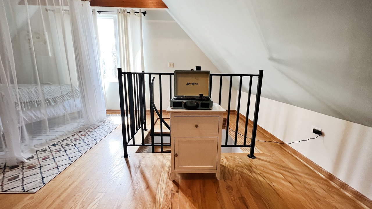 Photo of Bedroom in Wrigleyville