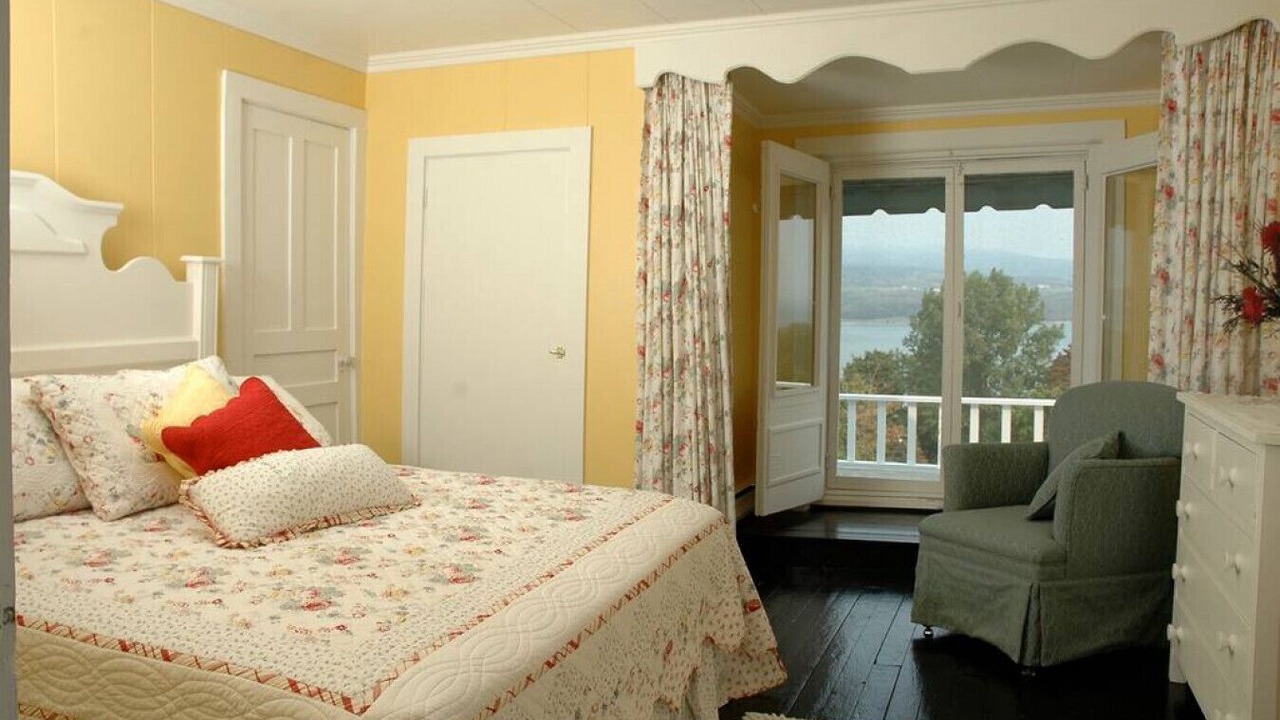 Photo of Bedroom in Pointe-au-Pic