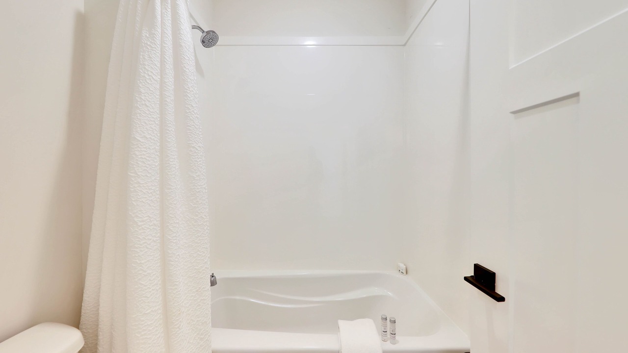 Photo of Bathroom in Parowan