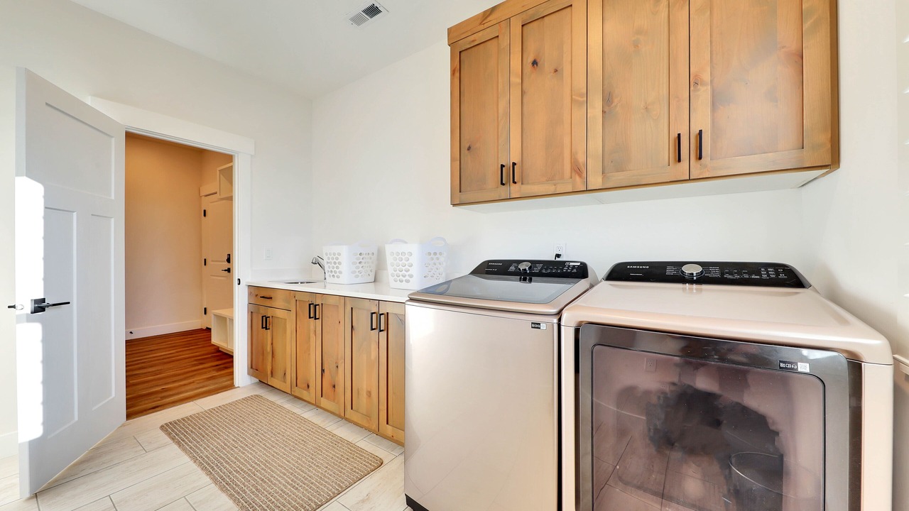 Photo of Bedroom in Parowan