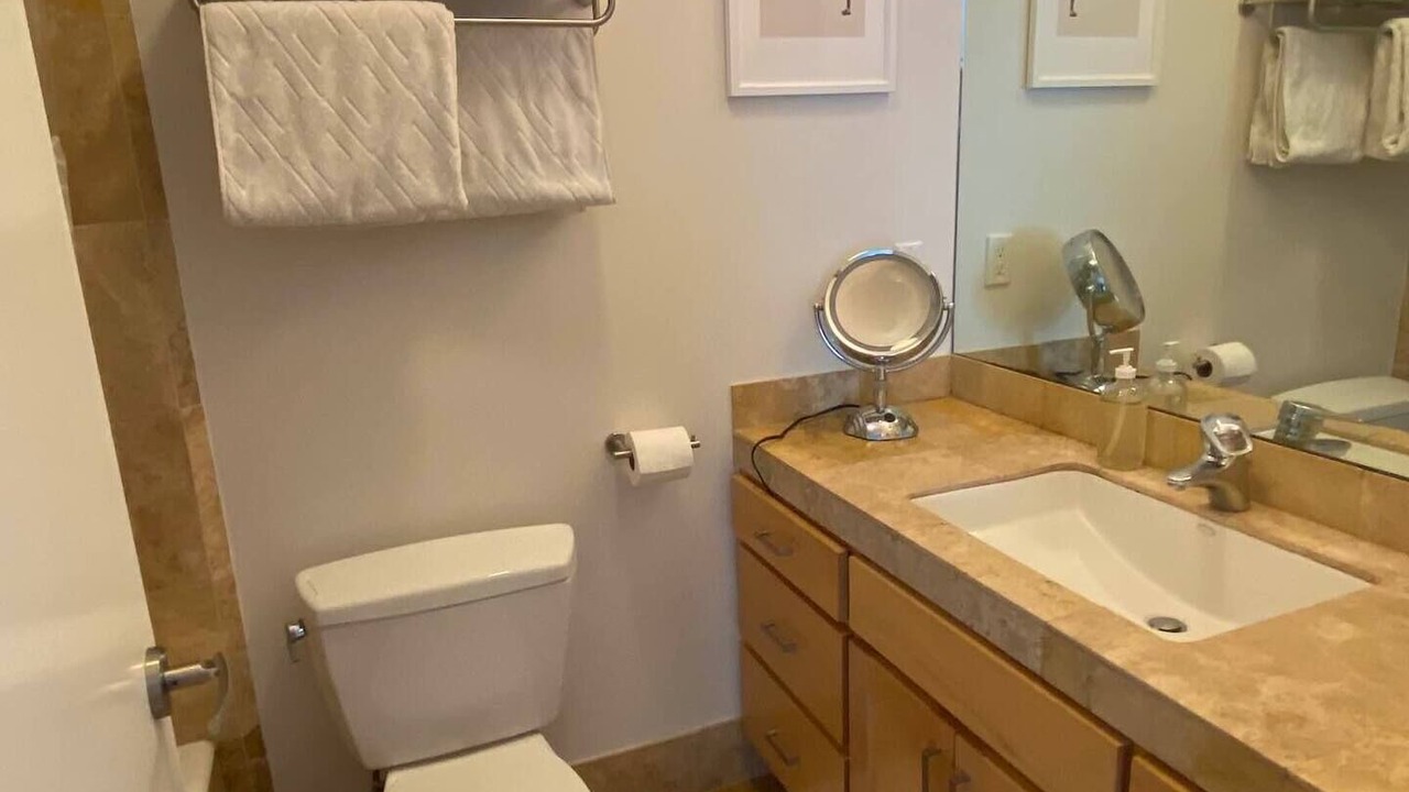 Photo of Bathroom in Lower Haight