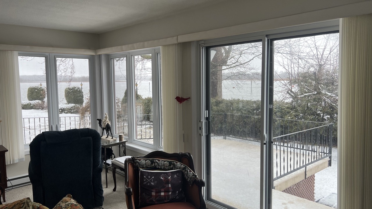 Photo of Livingroom in Saint-Paul-de-l'Ile-aux-Noix