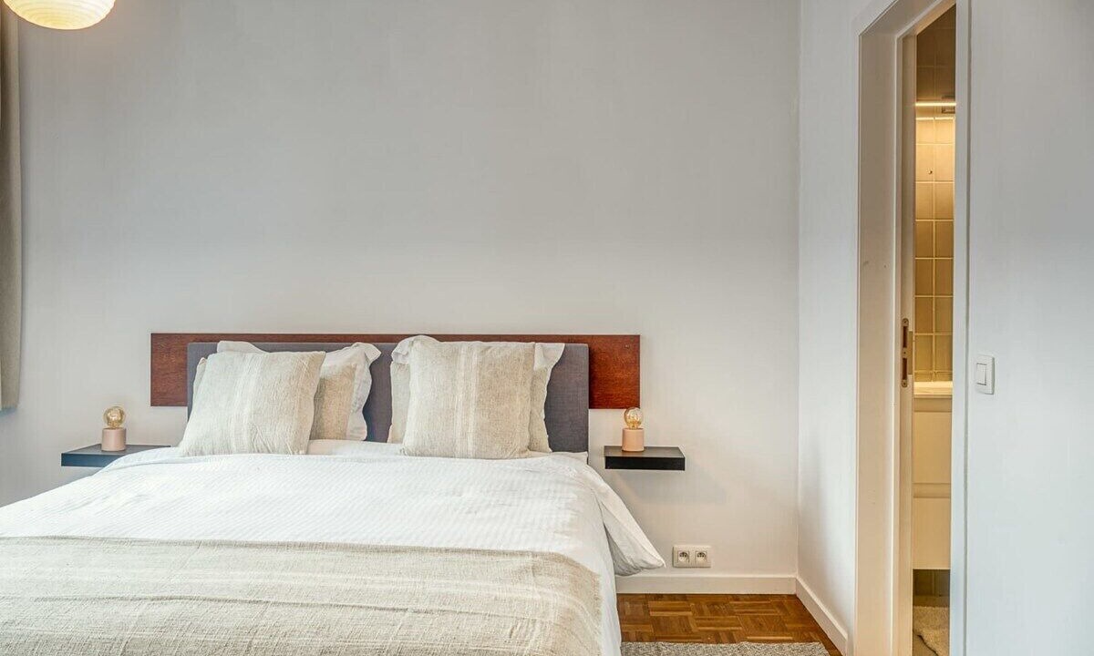 Photo of Bedroom in University District