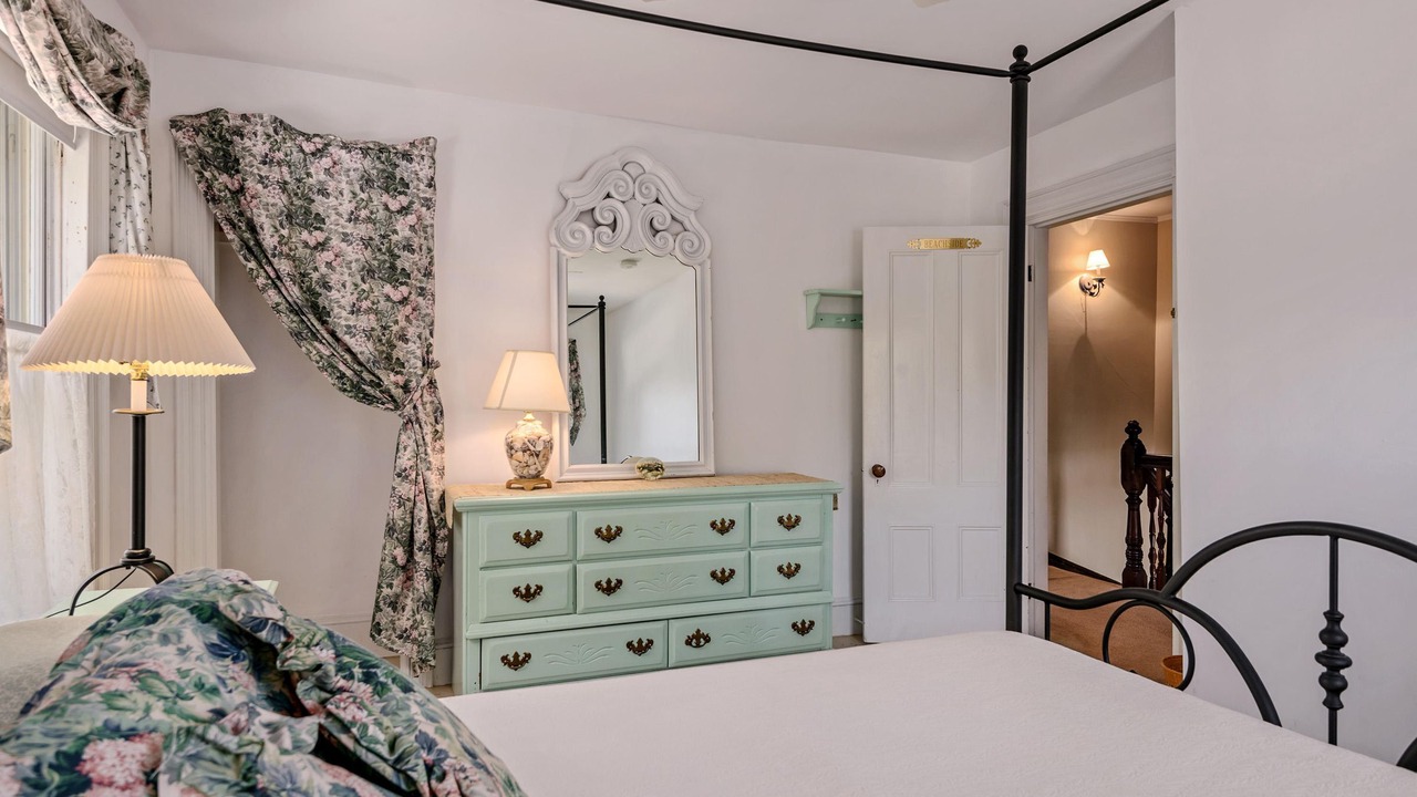Photo of Bedroom in Long Island