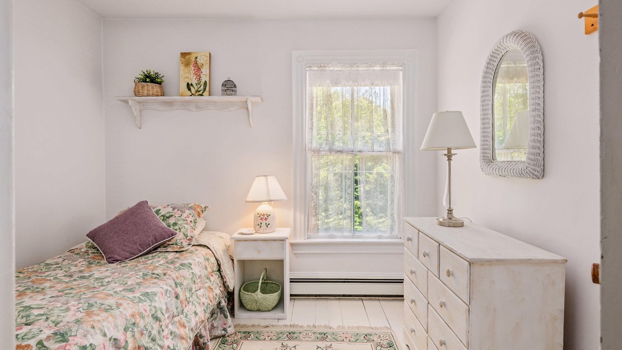 Photo of Bedroom in Long Island