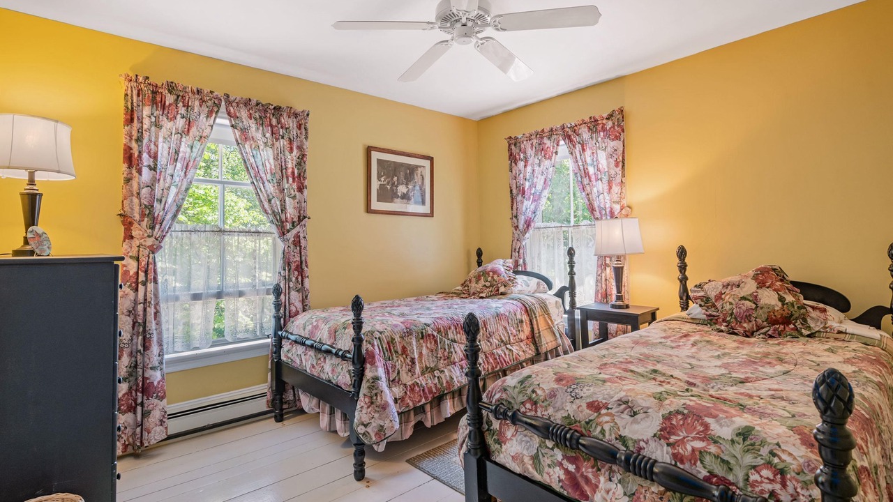 Photo of Bedroom in Long Island