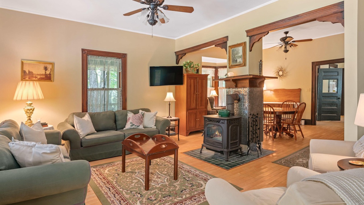 Photo of Livingroom in Long Island