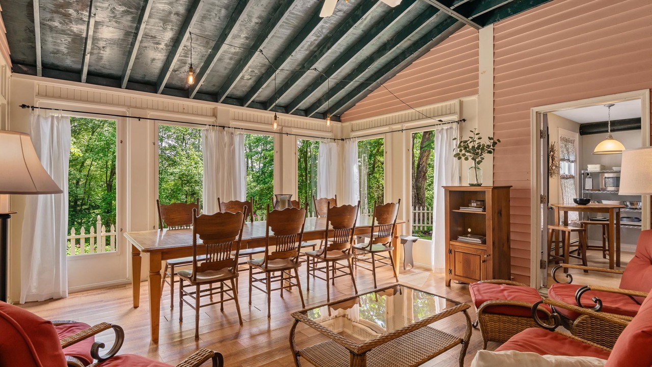 Photo of Livingroom in Long Island