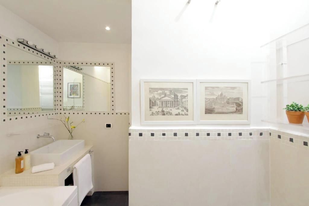 Photo of Bathroom in Celio