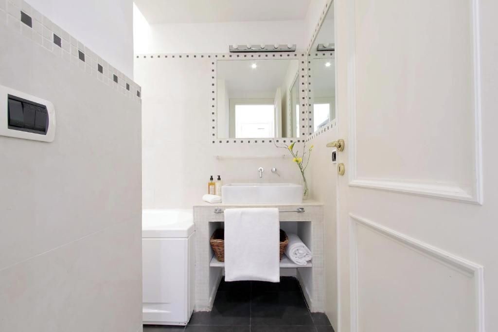 Photo of Bathroom in Celio