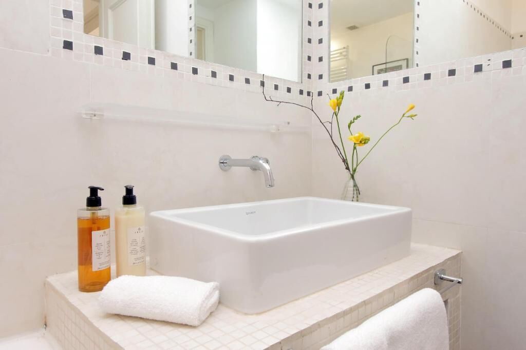 Photo of Bathroom in Celio