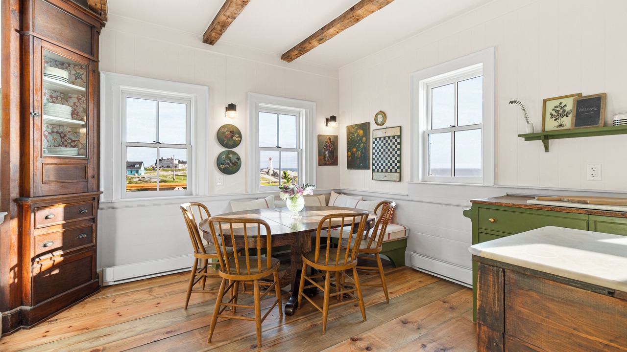 Photo of Others in Peggy's Cove