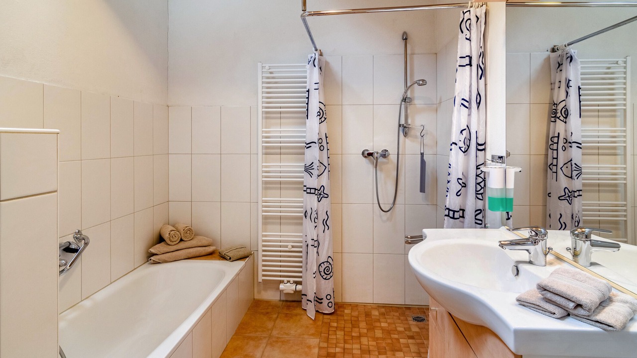 Photo of Bathroom in Oldersum