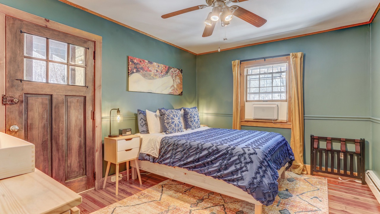 Photo of Bedroom in Jeffersonville