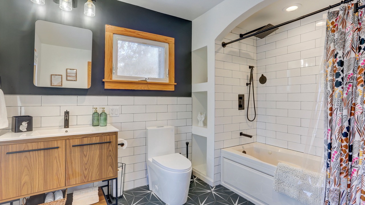 Photo of Bathroom in Jeffersonville