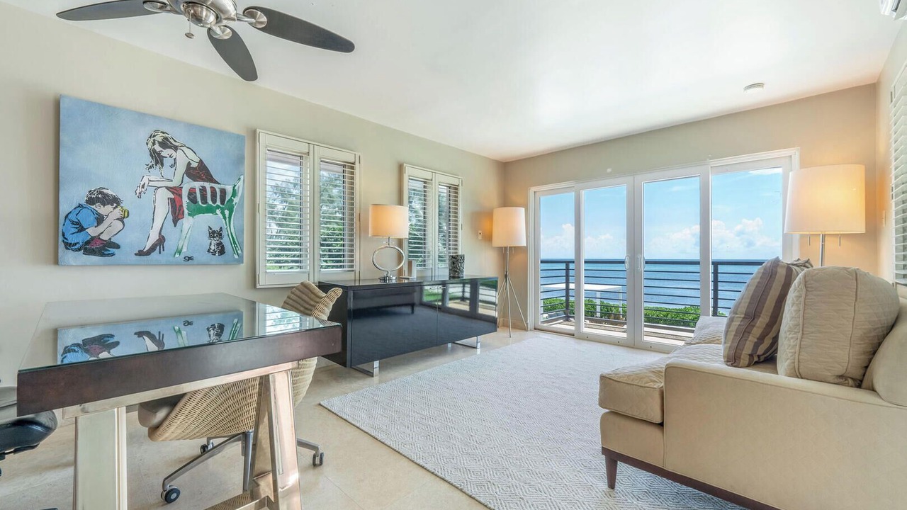 Photo of Patio Balcony in South Sound