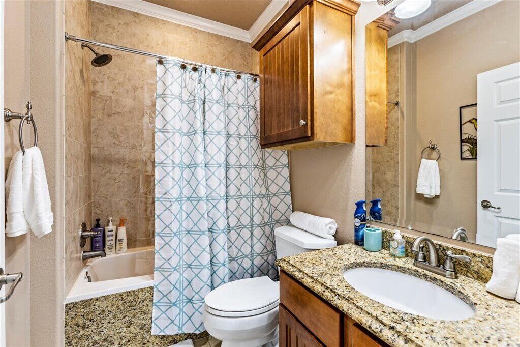 Photo of Bedroom in Bermuda Beach